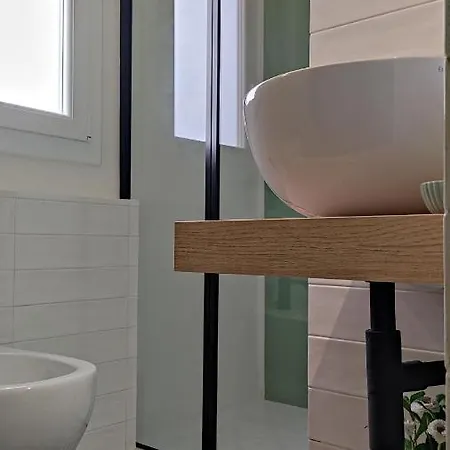 La Casa Piu Bella * Lucca